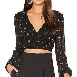 Privacy Please Avery Warp Star Top